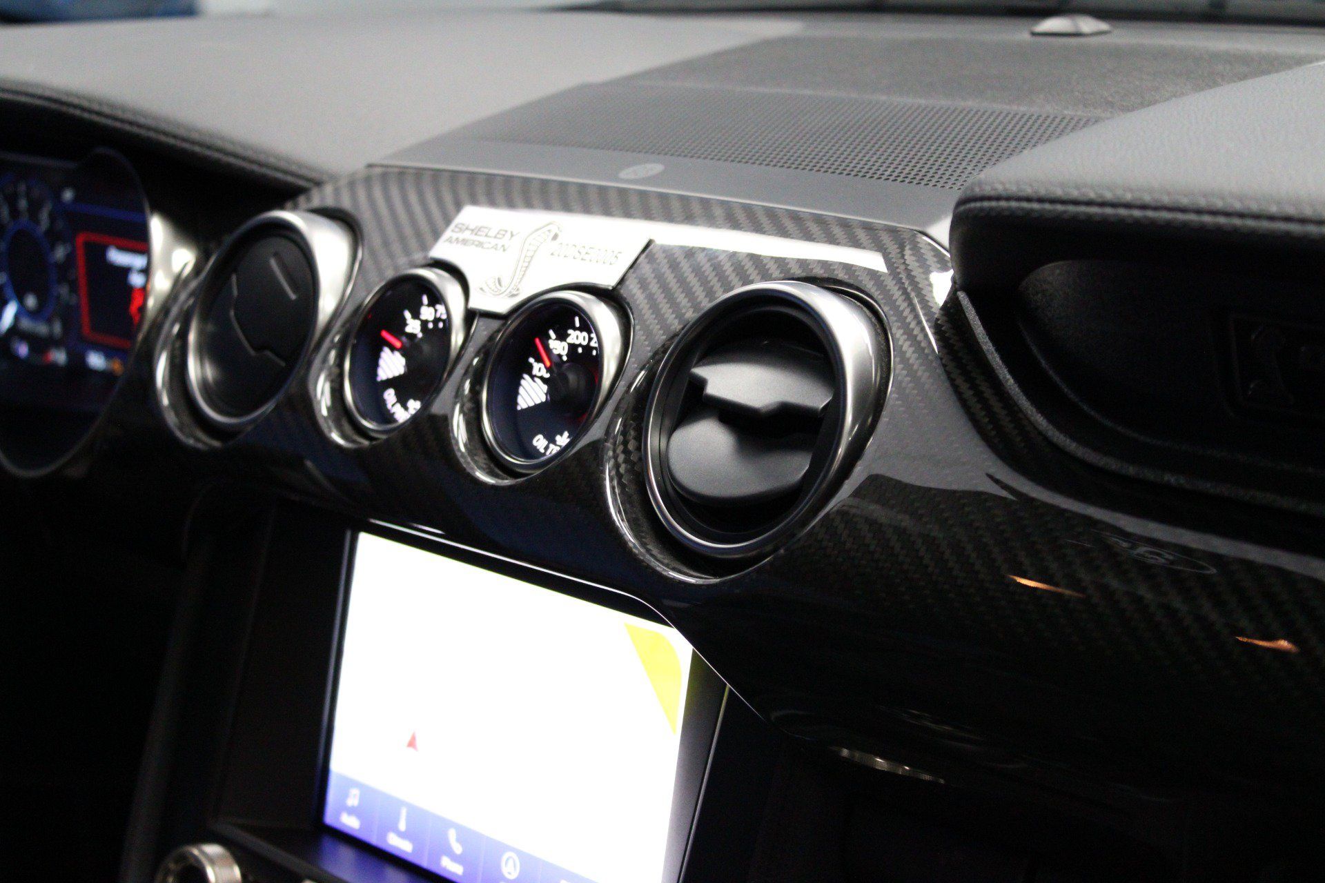 Used 2020 Ford Mustang Shelby GT500 w/ Technology Package RWD image 29