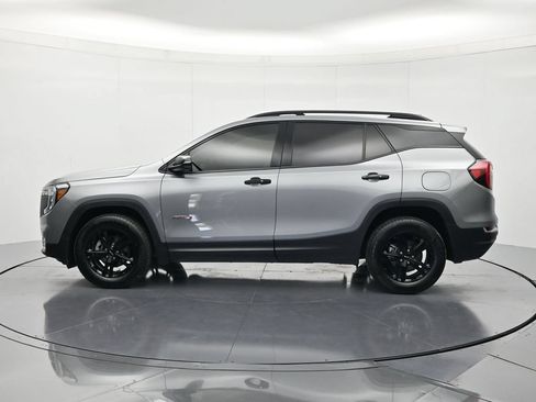 Used 2023 GMC Terrain AT4 AWD/4WD image 8