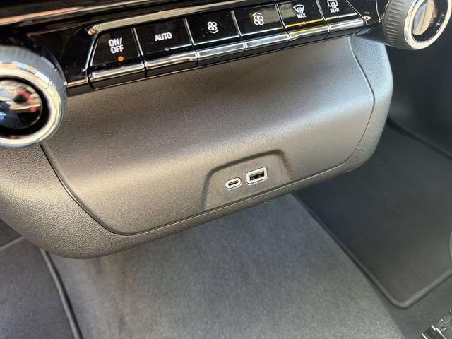 Used 2025 Chevrolet Tahoe 4WD image 28