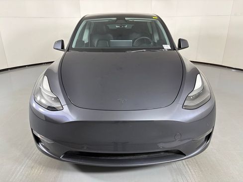 Used 2022 Tesla Model Y Performance AWD/4WD image 3