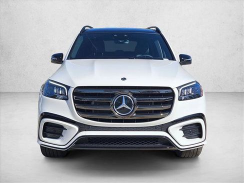 New 2026 Mercedes-Benz GLS 450 4MATIC image 6