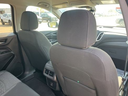 Used 2022 Chevrolet Equinox LT image 52