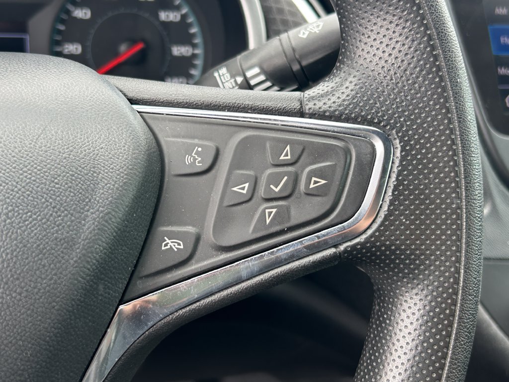 Used 2024 Chevrolet Malibu LT FWD image 18