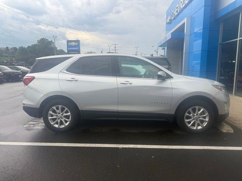 Used 2020 Chevrolet Equinox LT AWD/4WD image 9