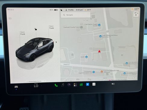 Used 2022 Tesla Model Y Performance AWD/4WD image 22
