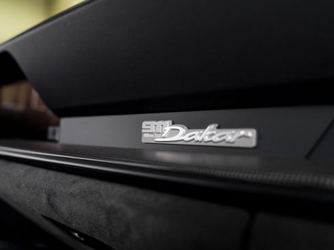 Used 2024 Porsche 911 Dakar image 62