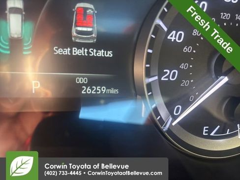 Used 2023 Toyota Highlander XSE image 16