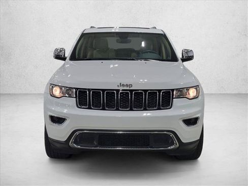 Used 2019 Jeep Grand Cherokee Limited AWD/4WD image 2