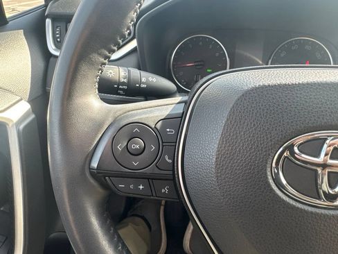 Used 2020 Toyota RAV4 XLE w/ Convenience Package AWD/4WD image 22