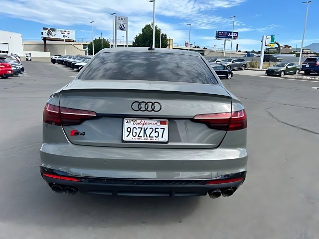Used 2023 Audi S4 Premium Plus w/ Premium Plus Package AWD/4WD image 4