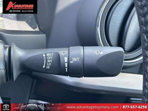 Certified 2023 Toyota Tacoma SR5 AWD/4WD image 27
