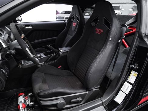 Used 2012 Ford Mustang Boss 302 image 28