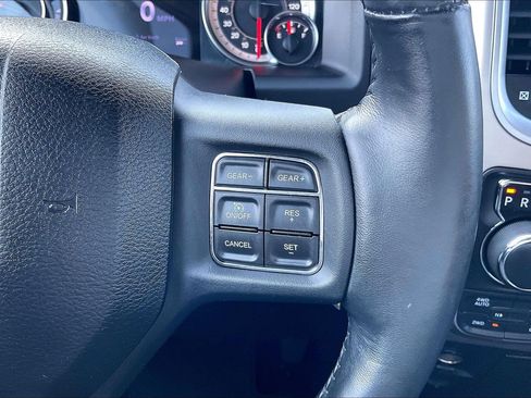 Used 2017 RAM 1500 Big Horn AWD/4WD image 18