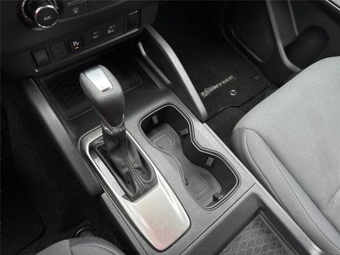 Used 2022 Nissan Frontier S w/ Technology Package image 27