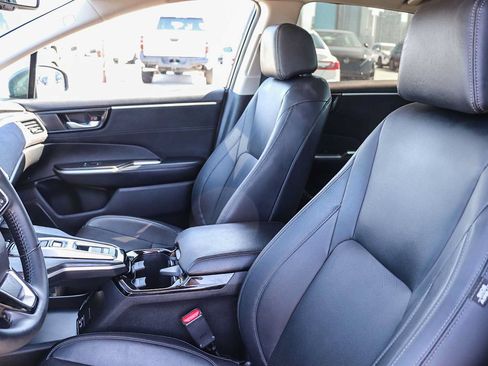 Used 2021 Honda Clarity Touring image 17