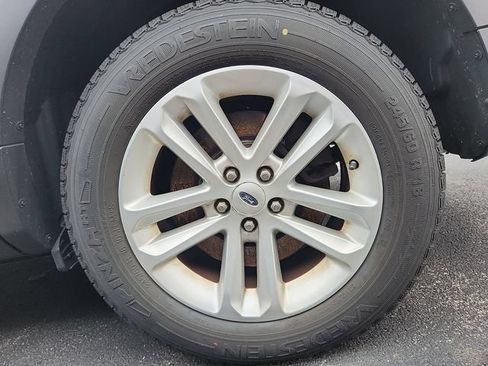 Used 2014 Ford Explorer XLT AWD/4WD image 10