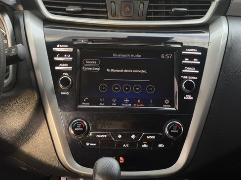 Used 2020 Nissan Murano S w/ Technology Package FWD image 23