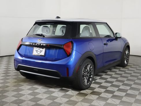 Used 2025 MINI Cooper S image 5