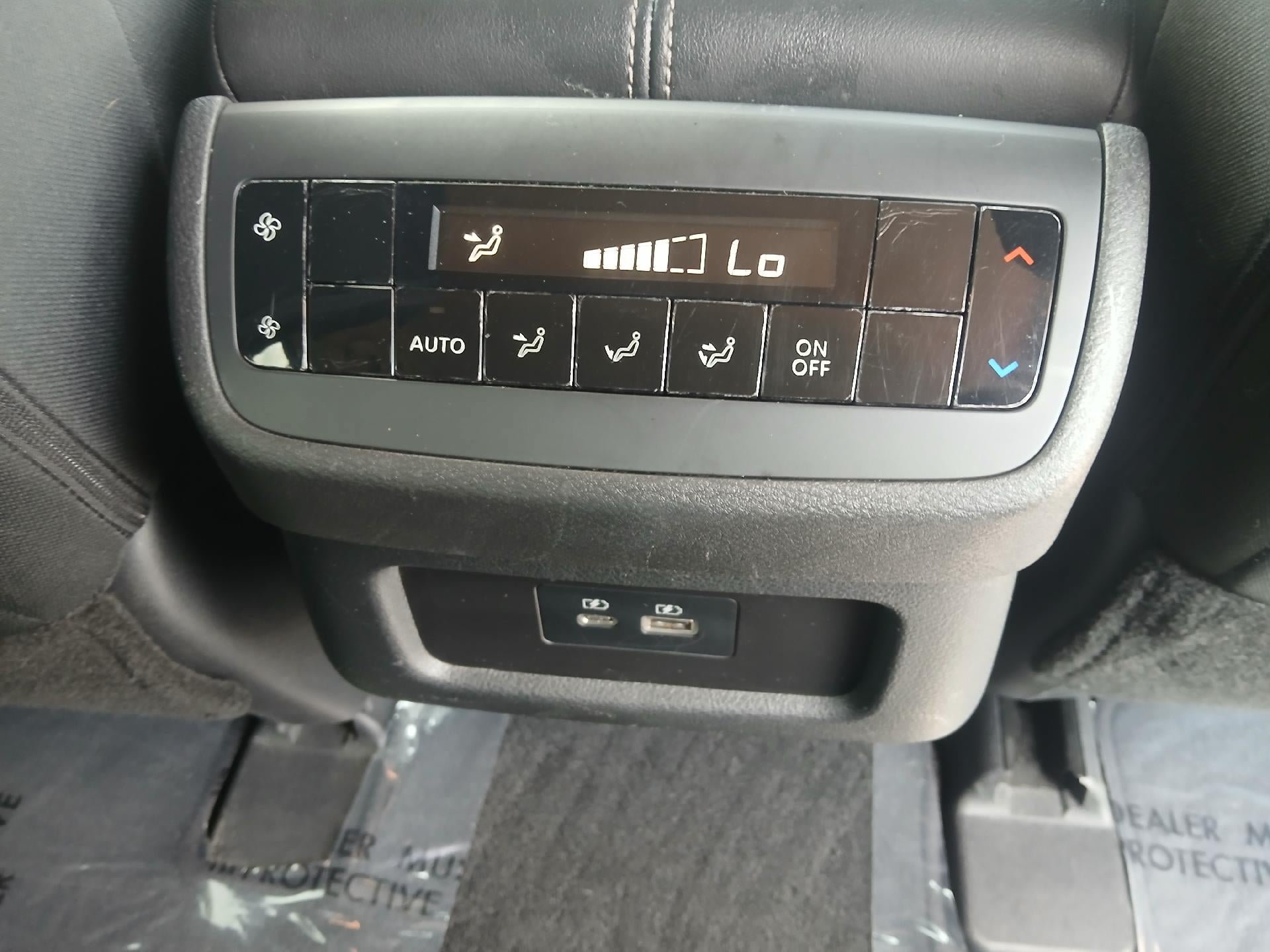 Used 2025 Nissan Pathfinder SV FWD image 19