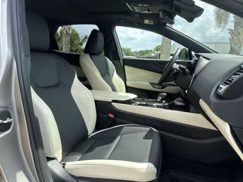 Used 2024 Lexus NX 250 FWD image 28