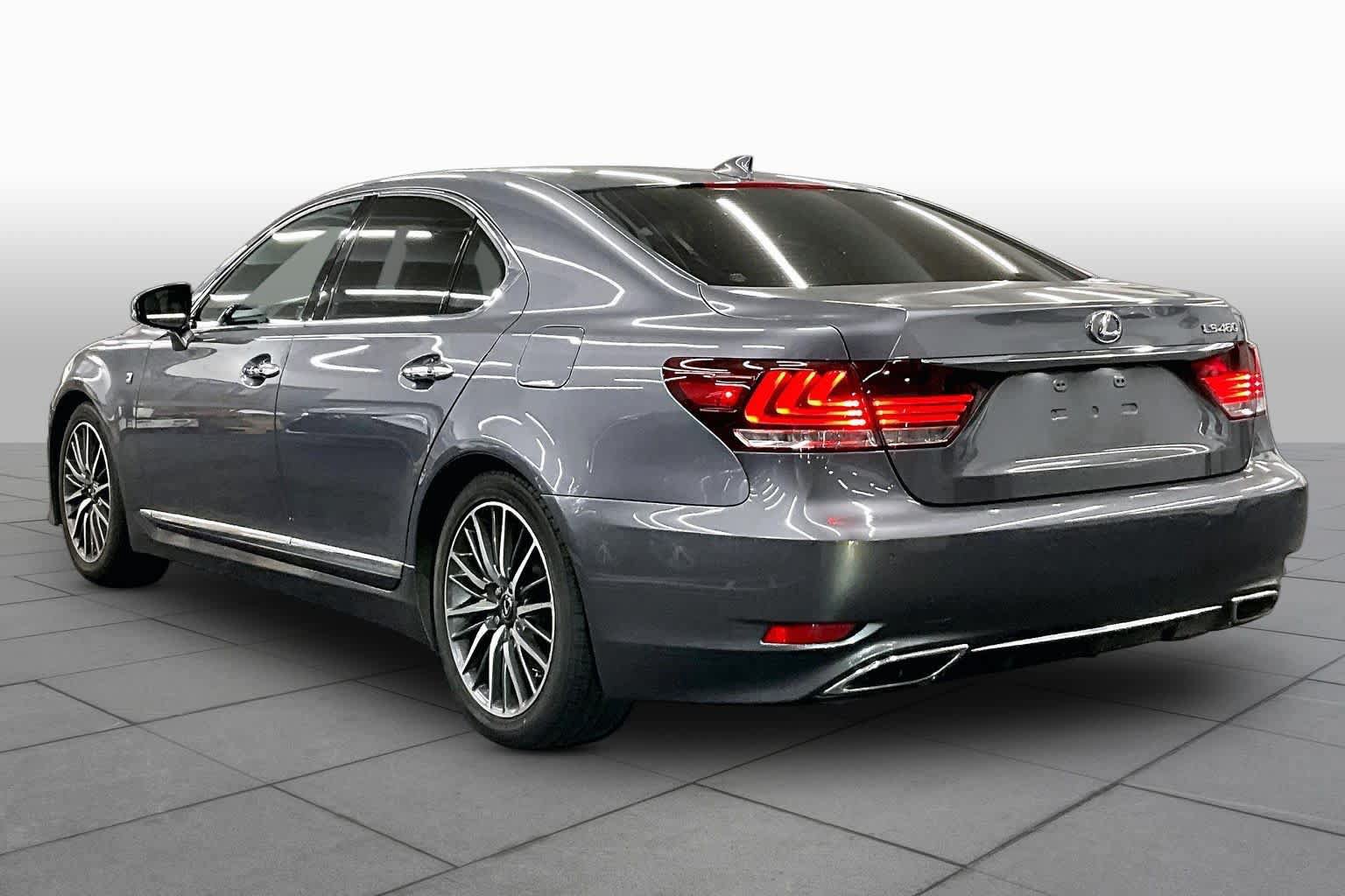 Used 2014 Lexus LS 460 w/ F Sport Package RWD image 11