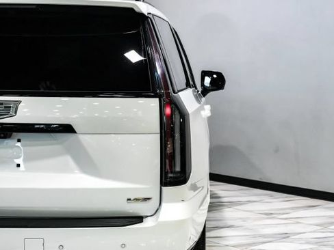 Used 2025 Cadillac Escalade V w/ LPO, Floor Liner Package AWD/4WD image 46