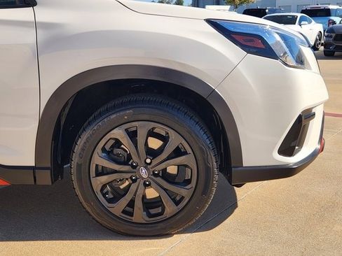 Used 2023 Subaru Forester Sport image 8