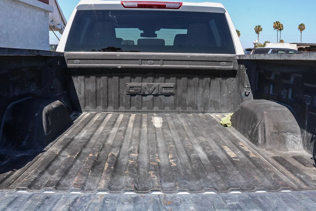 Used 2025 GMC Sierra 1500 AT4 AWD/4WD image 26