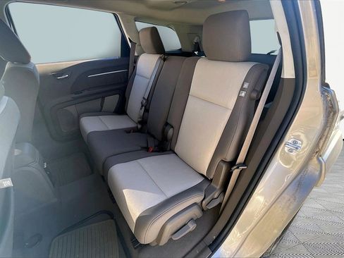 Used 2009 Dodge Journey SXT w/ Rear Seat Video Group image 26