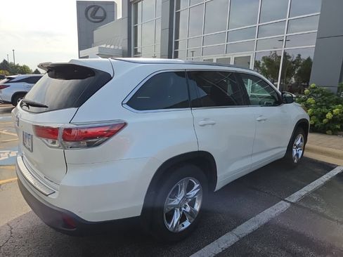Used 2015 Toyota Highlander Limited Platinum AWD/4WD image 4
