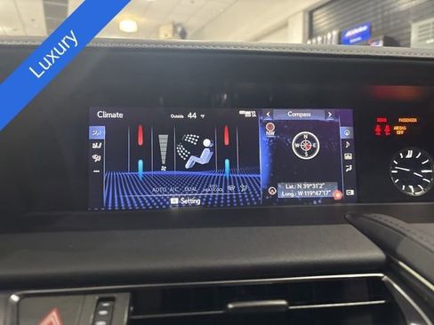 Used 2018 Lexus LC 500 Coupe w/ Sport Package image 24