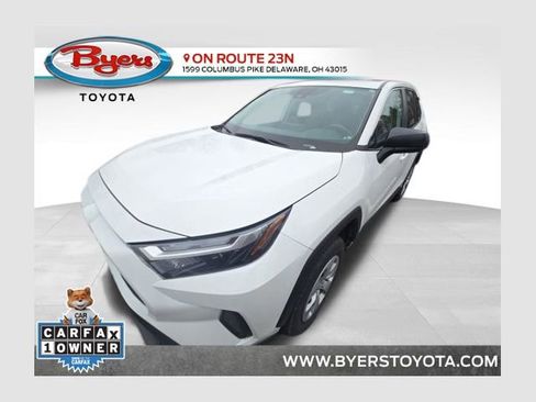 Used 2024 Toyota RAV4 LE image 1