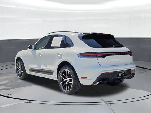 Certified 2025 Porsche Macan Turbo AWD/4WD image 3