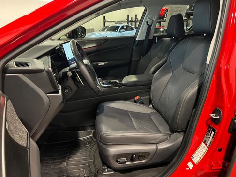 Used 2025 Lexus NX 300h NX 350h Luxury image 9