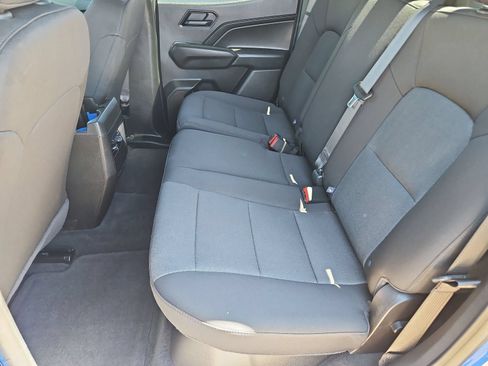 Used 2025 Chevrolet Colorado Trail Boss AWD/4WD image 24