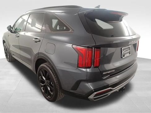 Used 2023 Kia Sorento SX AWD/4WD image 5