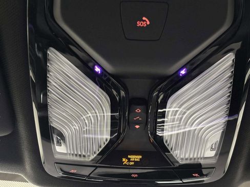 Used 2020 BMW X5 xDrive40i w/ Convenience Package image 30