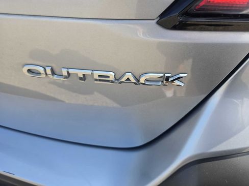 Used 2023 Subaru Outback AWD/4WD image 40
