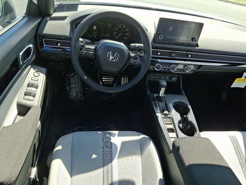 New 2025 Honda Civic Sport image 9