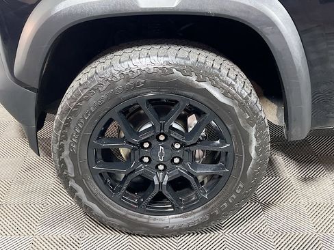 Used 2024 Chevrolet Colorado Trail Boss w/ LPO, Dark Essentials Package AWD/4WD image 28