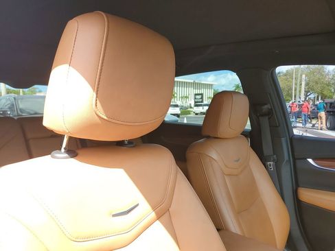 Used 2023 Cadillac XT5 Premium Luxury w/ Technology Package image 23