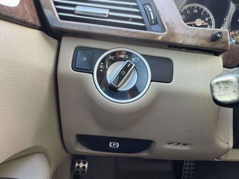 Used 2012 Mercedes-Benz E 63 AMG Sedan image 22