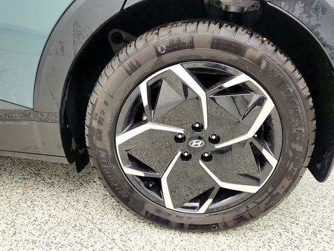 Used 2024 Hyundai Ioniq 5 SE image 9