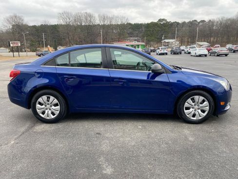 Used 2012 Chevrolet Cruze LS w/ Connectivity Package image 5