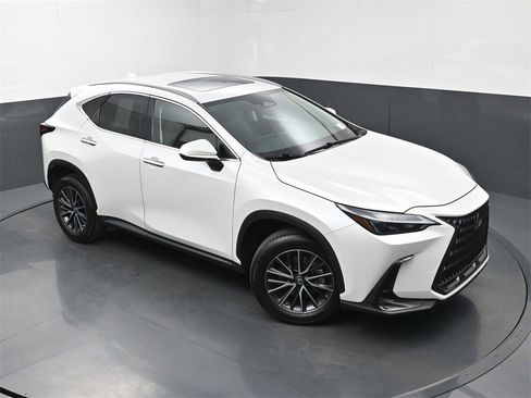 Used 2022 Lexus NX 350 AWD w/ Premium Package image 31