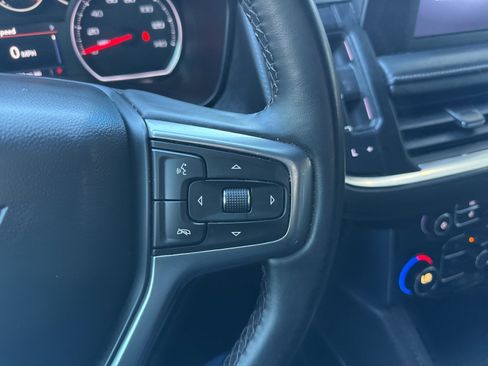 Used 2023 Chevrolet Suburban LS image 31