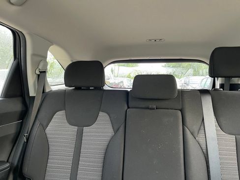 Used 2023 Kia Sorento LX AWD/4WD image 12