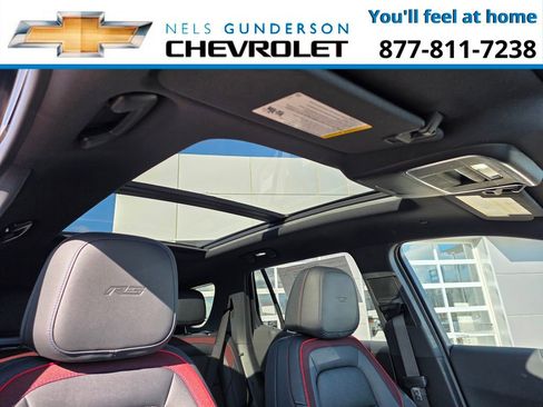New 2026 Chevrolet Equinox RS w/ Convenience Package III AWD/4WD image 16