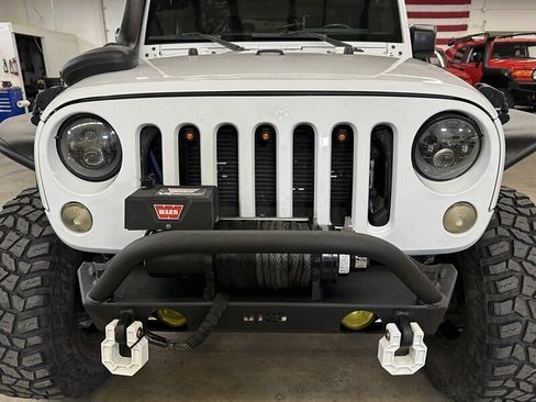 Used 2016 Jeep Wrangler Sport w/ Quick Order Package 24S AWD/4WD image 29