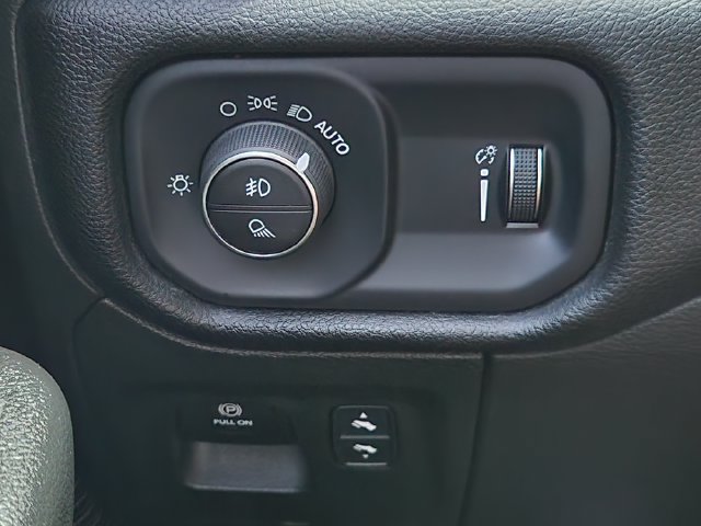 Used 2022 RAM 1500 Lone Star RWD image 20